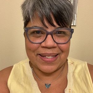 Meet your Posher, Aileen